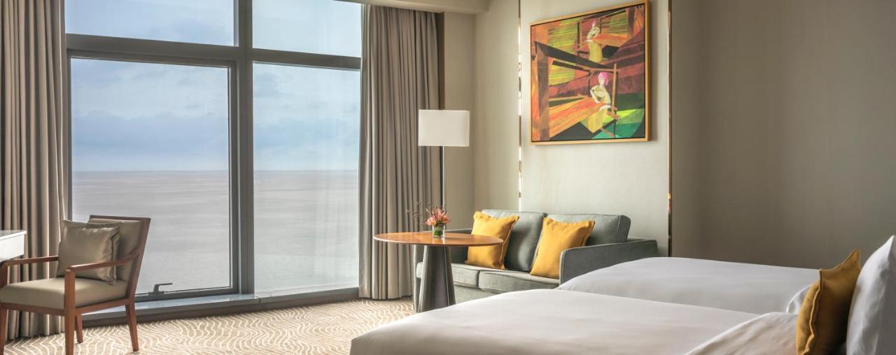 Fili Hotel At Nustar 세부 외부 사진