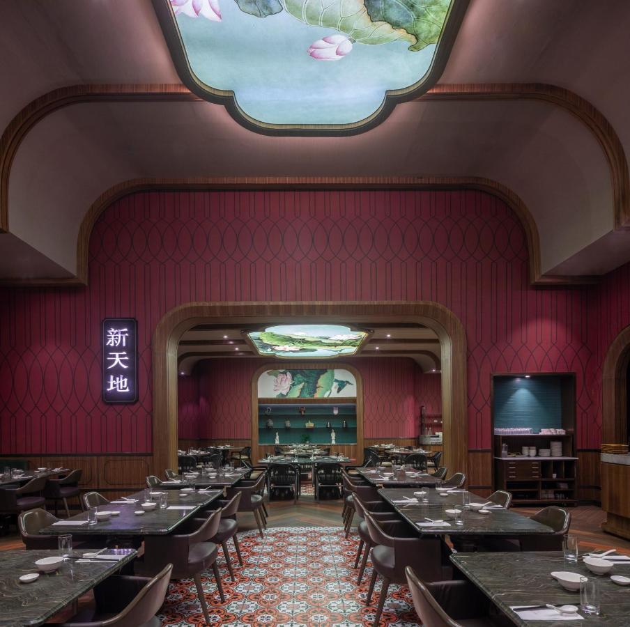 Fili Hotel At Nustar 세부 외부 사진