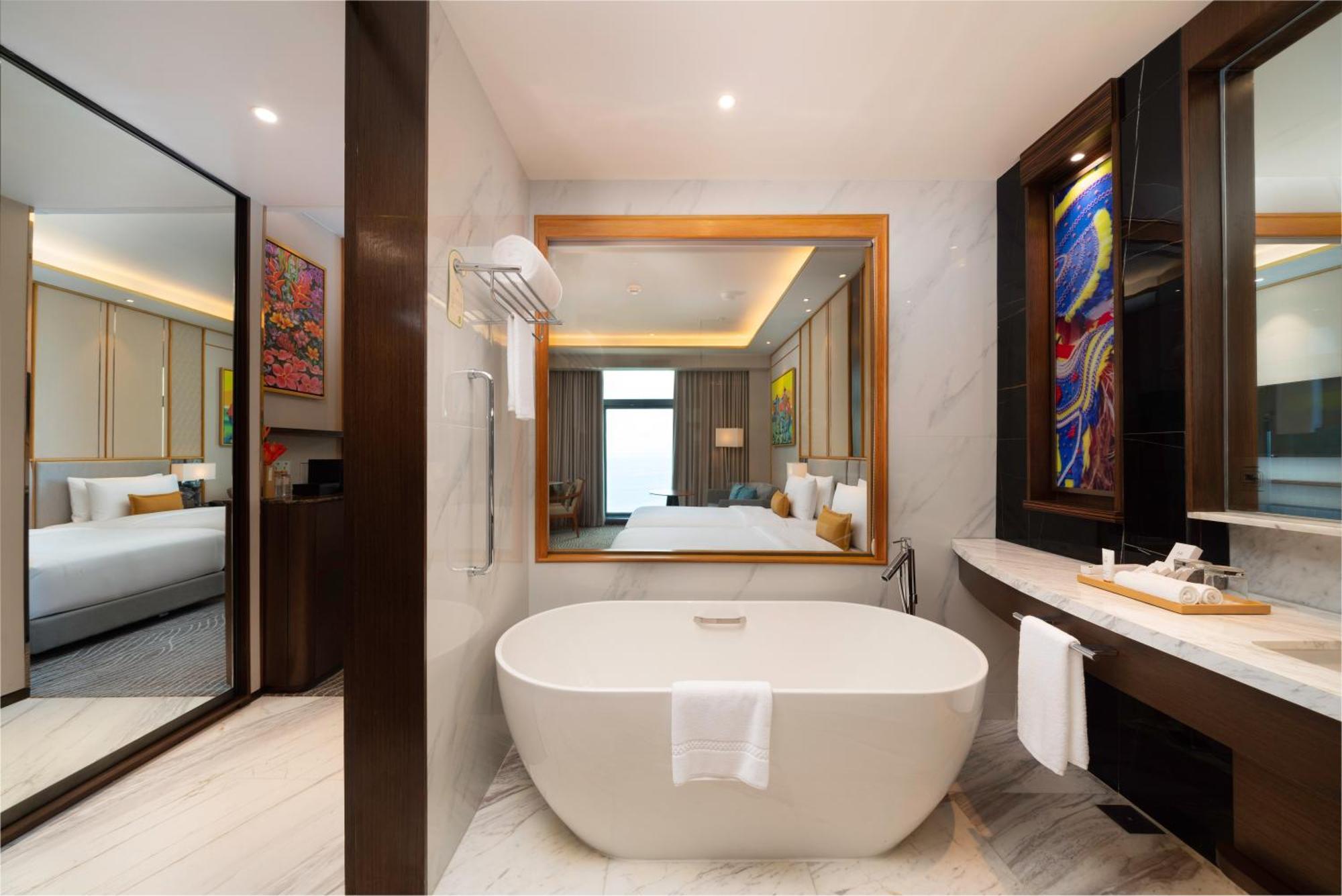 Fili Hotel At Nustar 세부 외부 사진