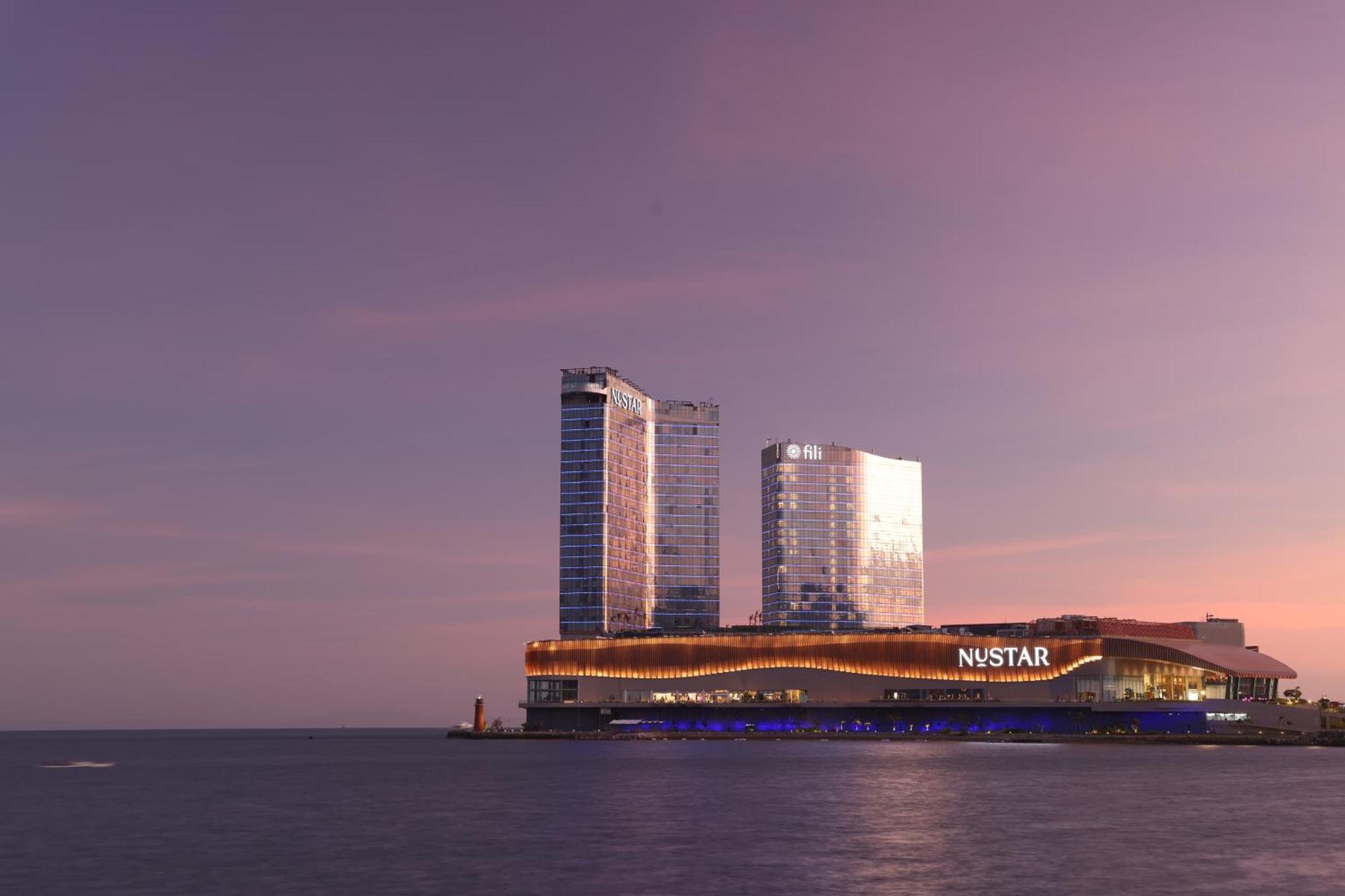 Fili Hotel At Nustar 세부 외부 사진